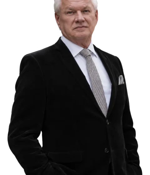 Юрий Олегович Новиков